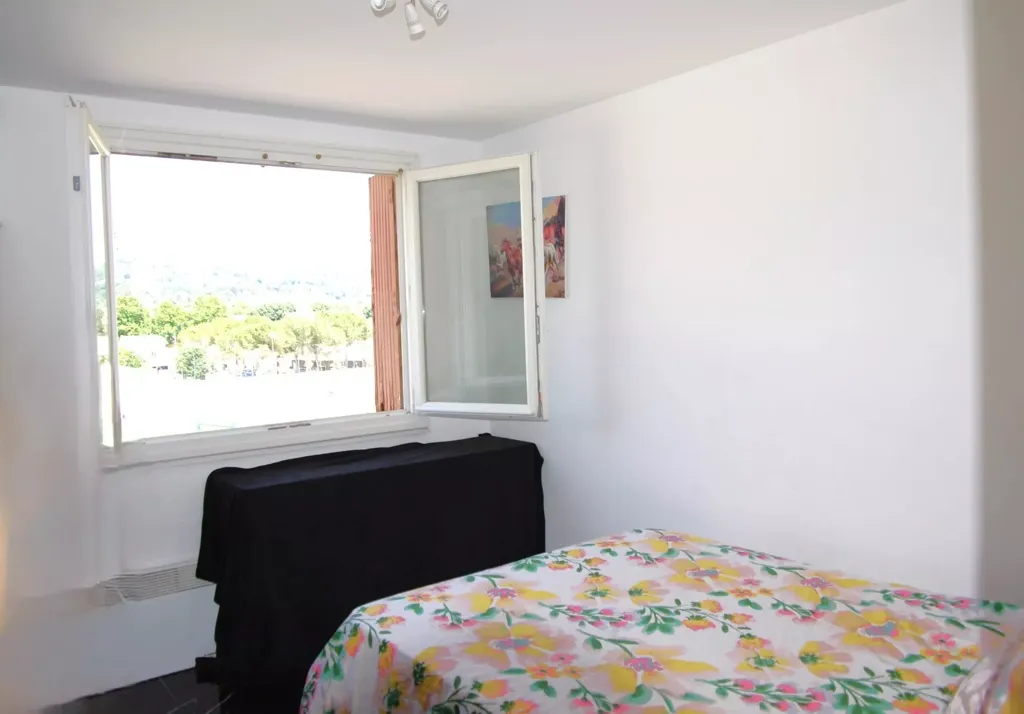 Camere da letto - Renovated Apartment with Balcony in Draguignan