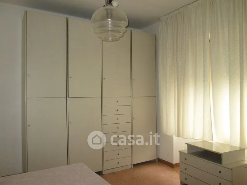 Camere da letto - Appartamento con due balconi nel centro di Pescara