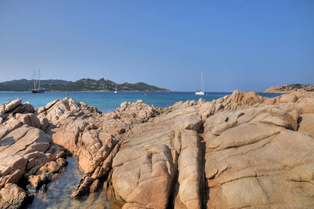 Villa with Private Beach on Santa Maria