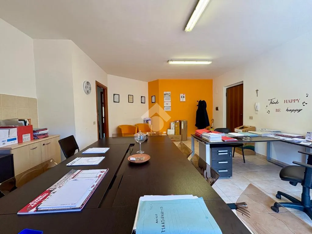 Bureau - Flat with Terrace in Arcavacata