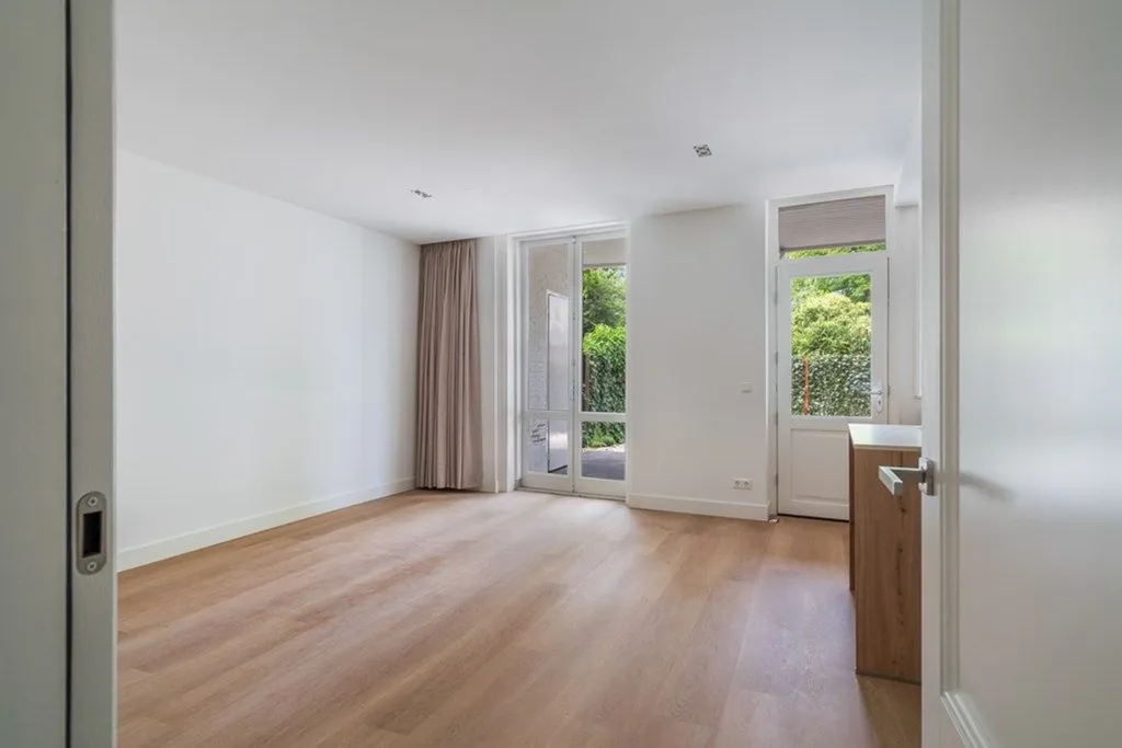 Pièces - Renovated Apartment with Garden in The Hague