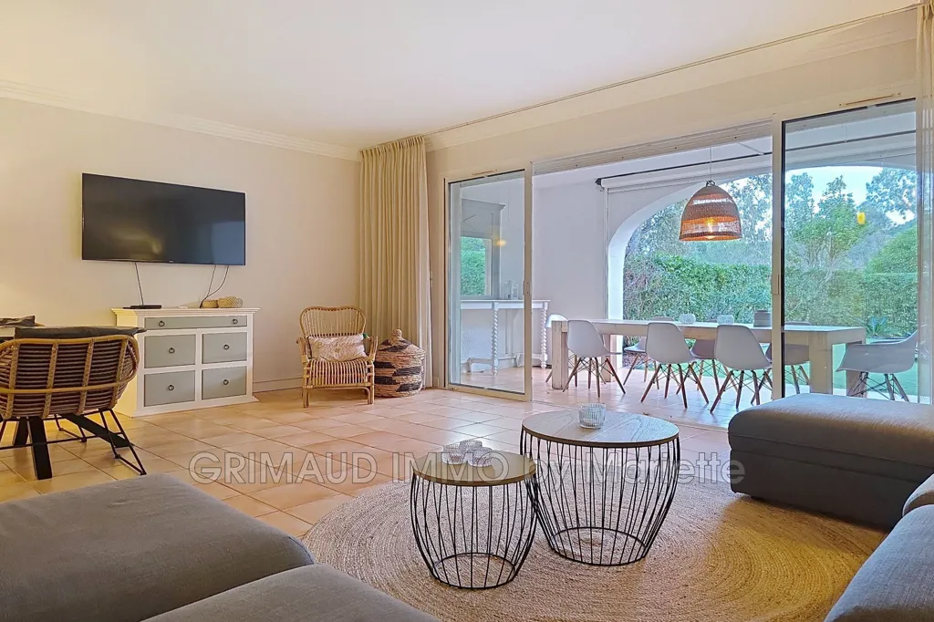 Elutuba - Charming Villa with Pool in Secure Domain