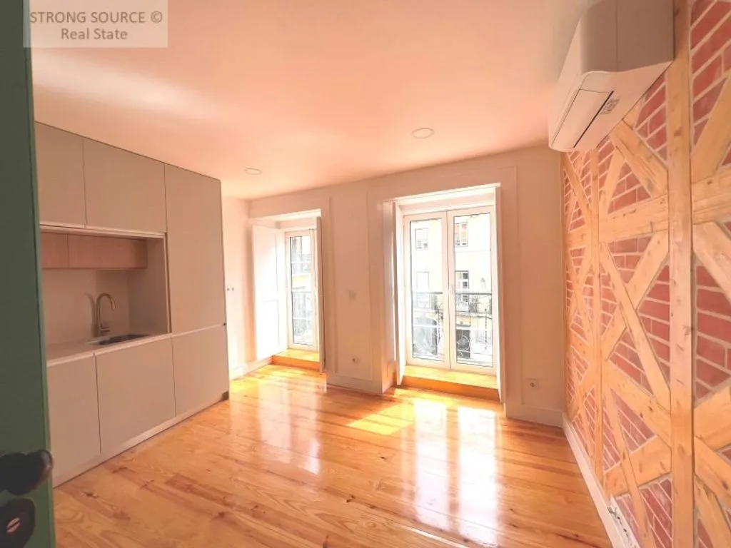 Elutuba - Luxury Apartments with River View in Graca, Lisbon