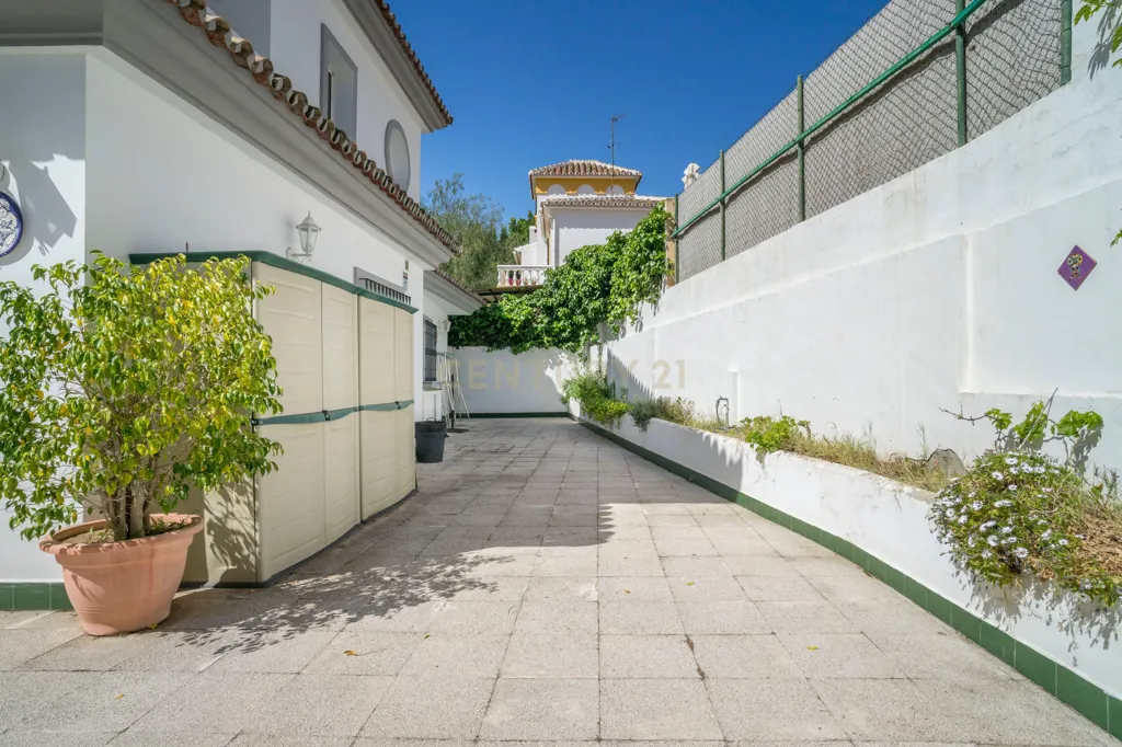 Jardin - Chalet with Pool and Terrace in Fuengirola