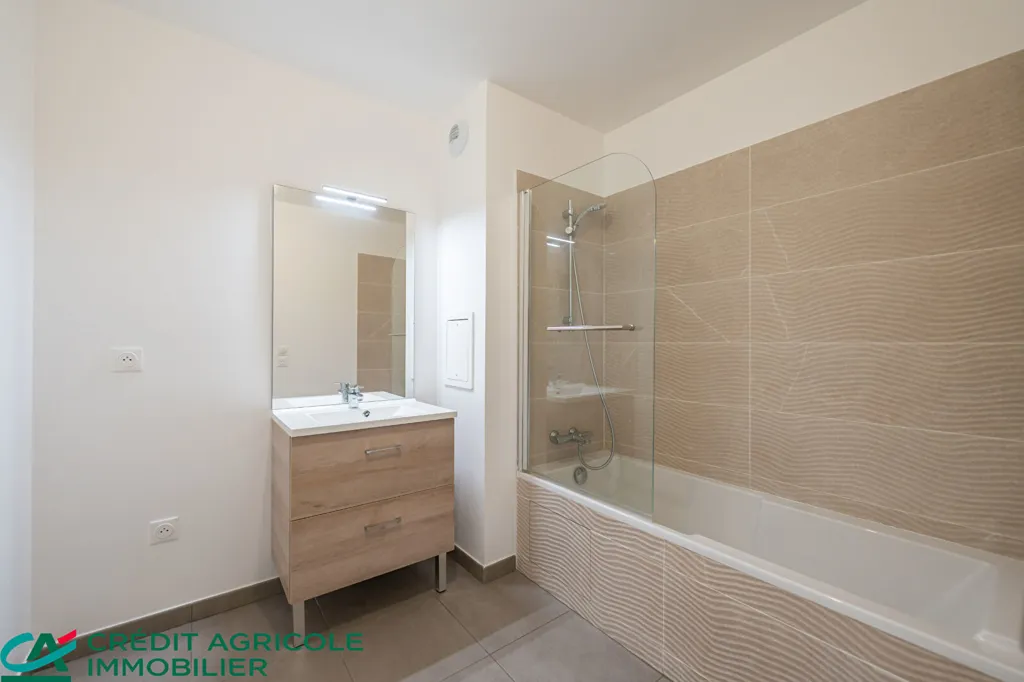 Vannitoad - Modern Flat with Balcony in Vaucresson