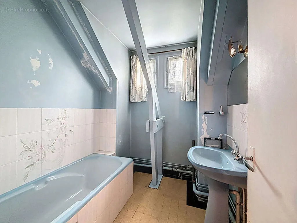 Maison 4 pièces à Lisieux