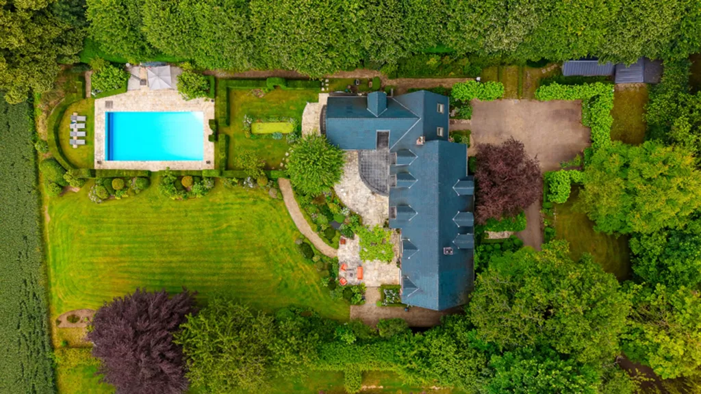Vista aerea - Villa with Pool in Lasne
