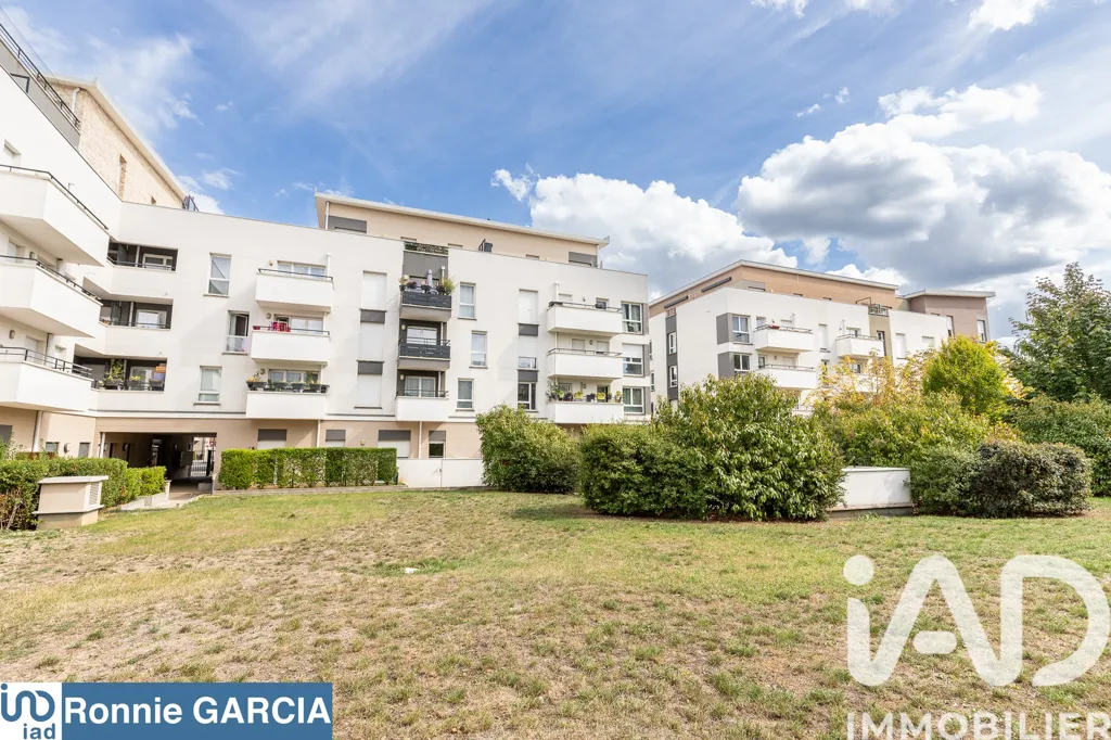Jardin - Appartement avec Terrasse et Jardin à Athis-Mons
