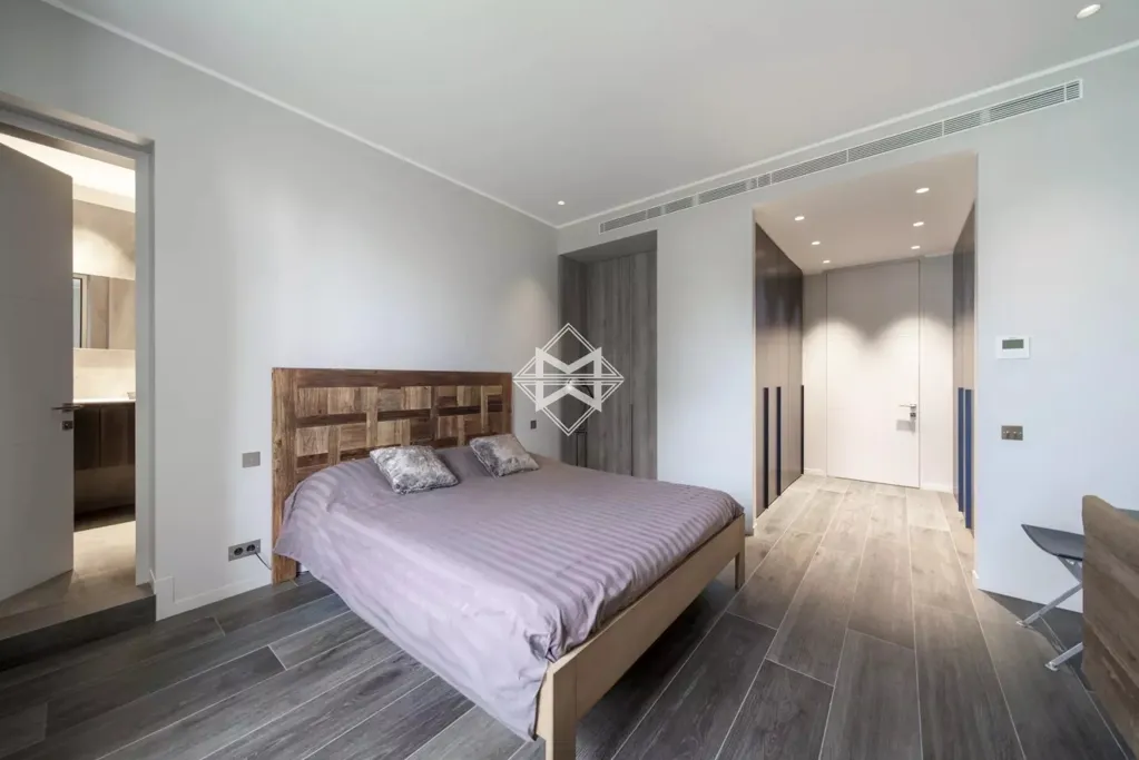 Bedrooms - Renovated Penthouse with Panoramic View in Cannes