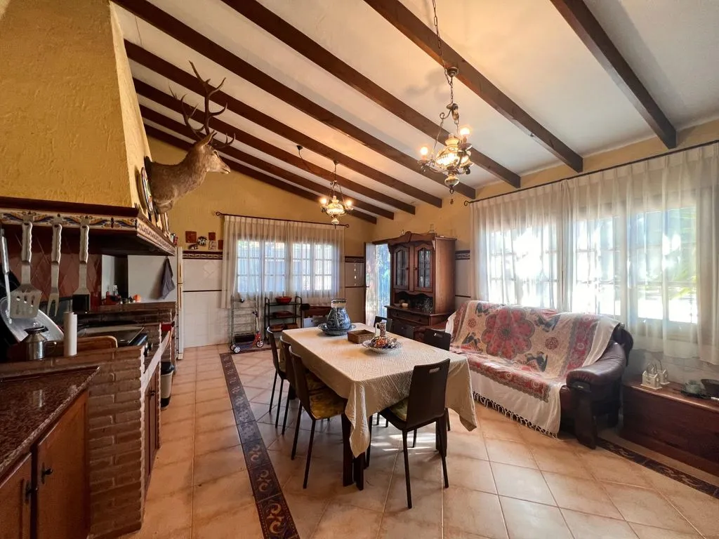 Söögituba - Detached House with Pool in Elche