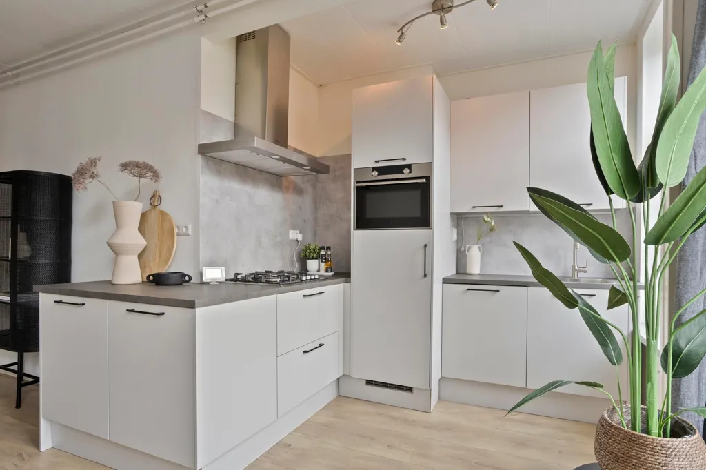 Cuisine - Bespoke Bungalow with Two Terraces in Haarlem