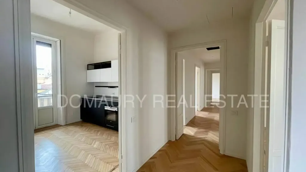 hallway_entrance