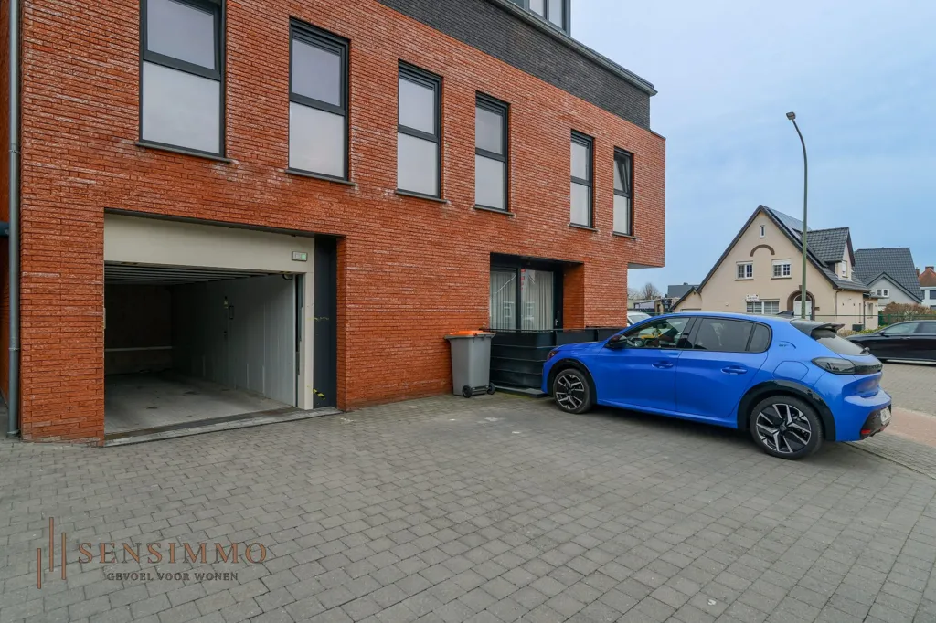Extérieur - Appartement Moderne avec Terrasse à Maasmechelen