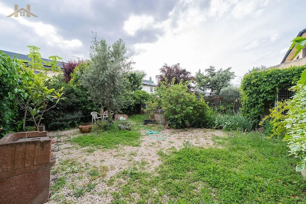 Jardin - Corner Semi-detached with Pool in Dehesa – El Soto