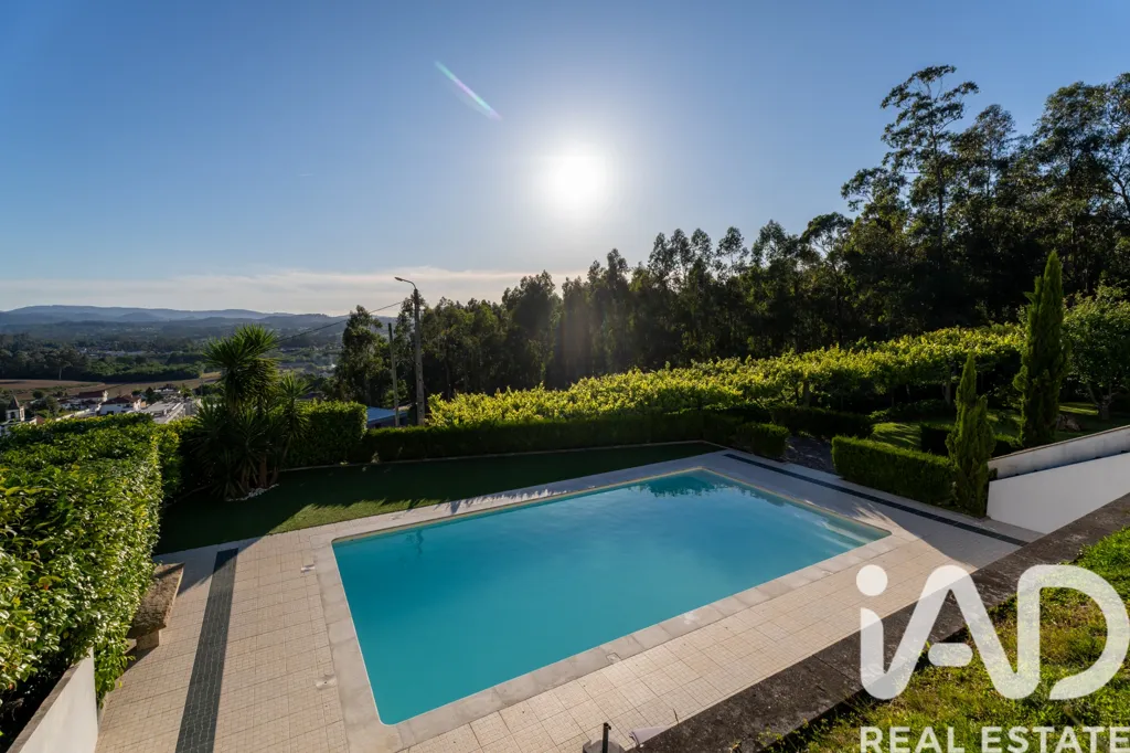 Piscine - Renovated Villa with Pool in Minho