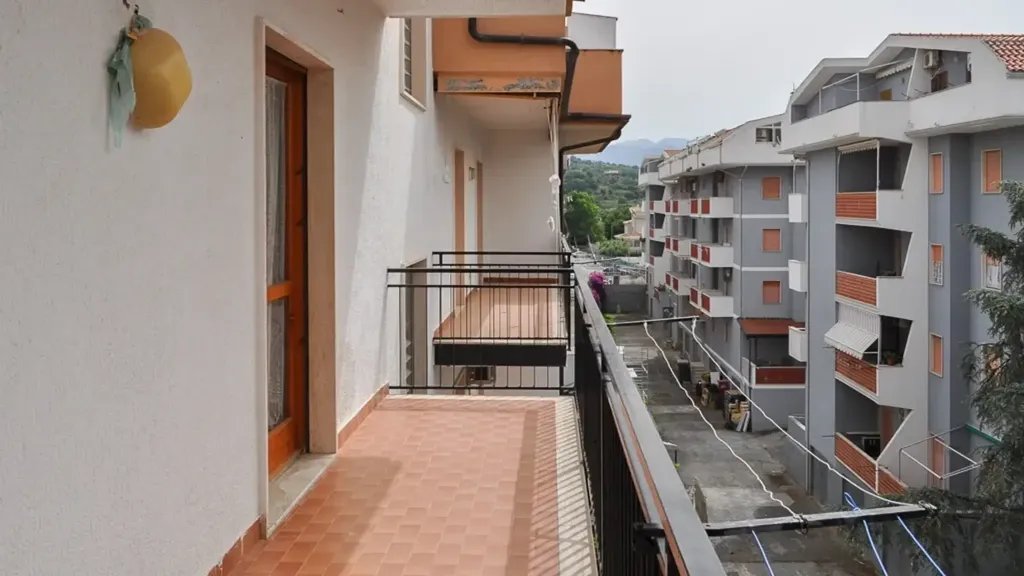 Rõdu - Apartment with Sea View in Scalea