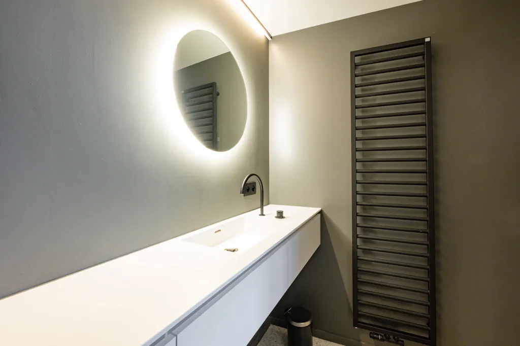 Salles de bain - Open Loft avec Vue Panoramique sur Antwerpen