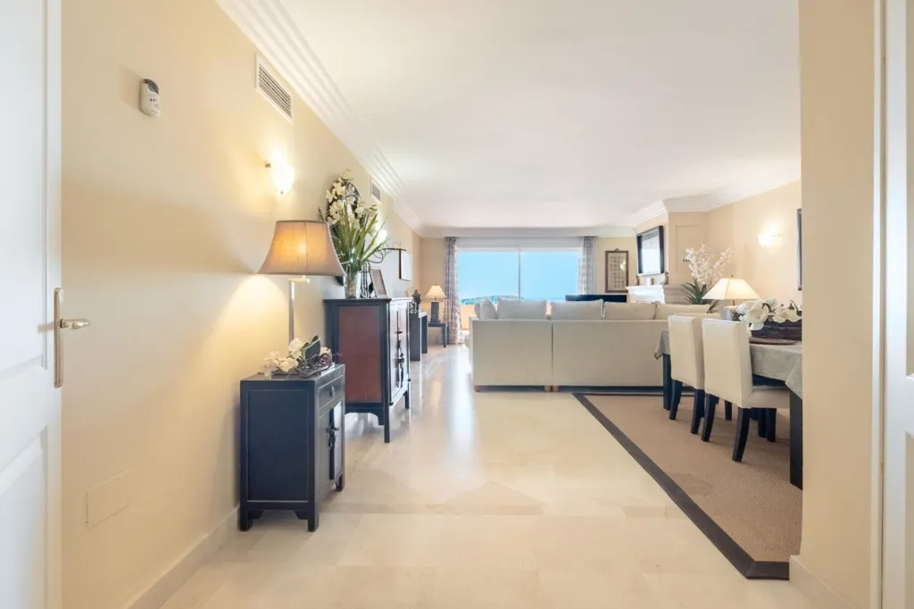 Entrée - Luxury Apartment with Sea Views in Marbella