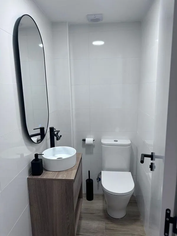 Salles de bain - Student-Friendly Flat with Terrace in Moncada