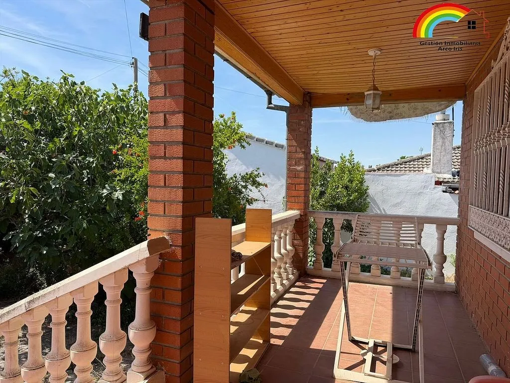 Terrass - Chalet with Pool in Hormigos