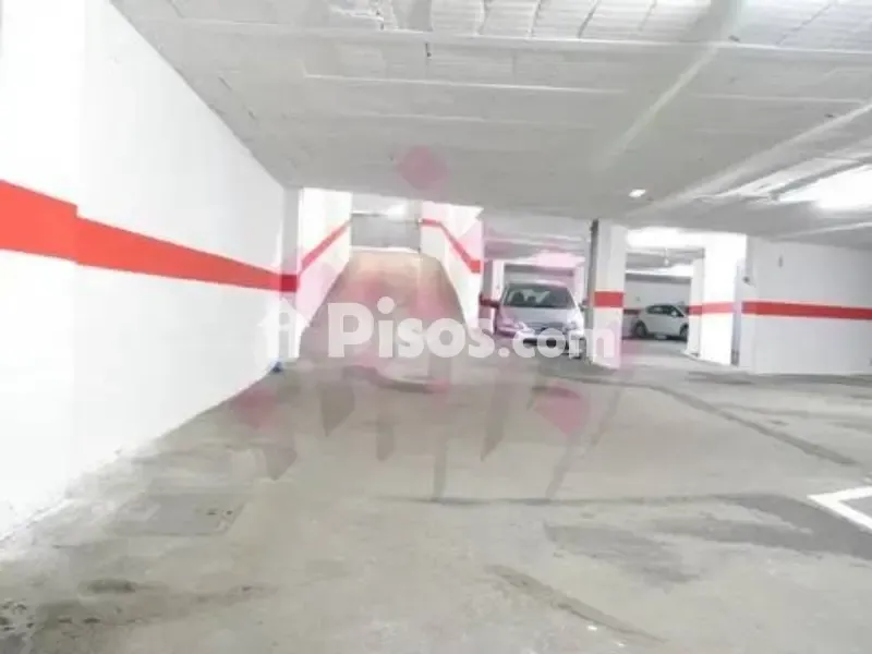 Garage - Renovated Flat with Terrace in El Perchel, Ciudad Real
