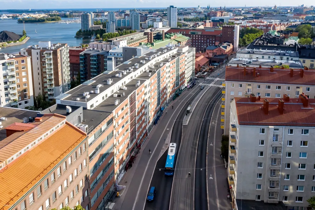 Aerial - Renovated Flat with Private Sauna in Sörnäinen