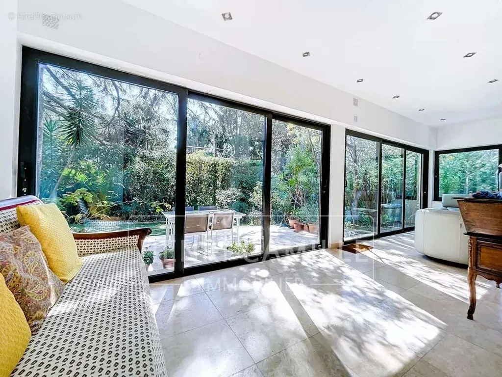 Elutuba - Villa with Pool near Cannes Centre