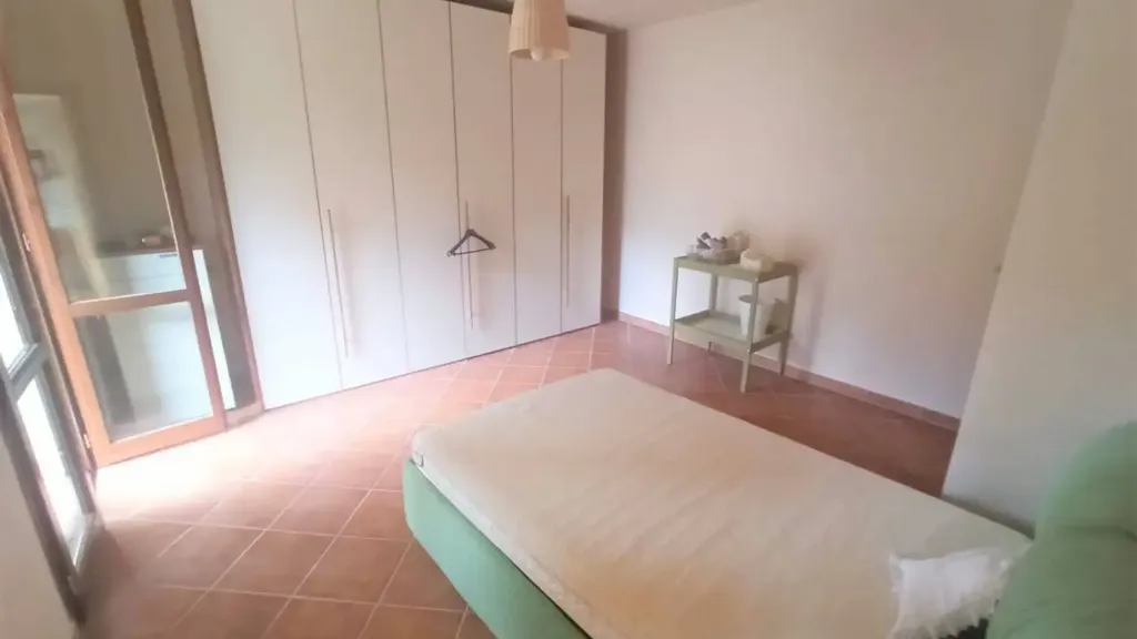 Chambres - Semi-detached Villa with Garden in Reggello