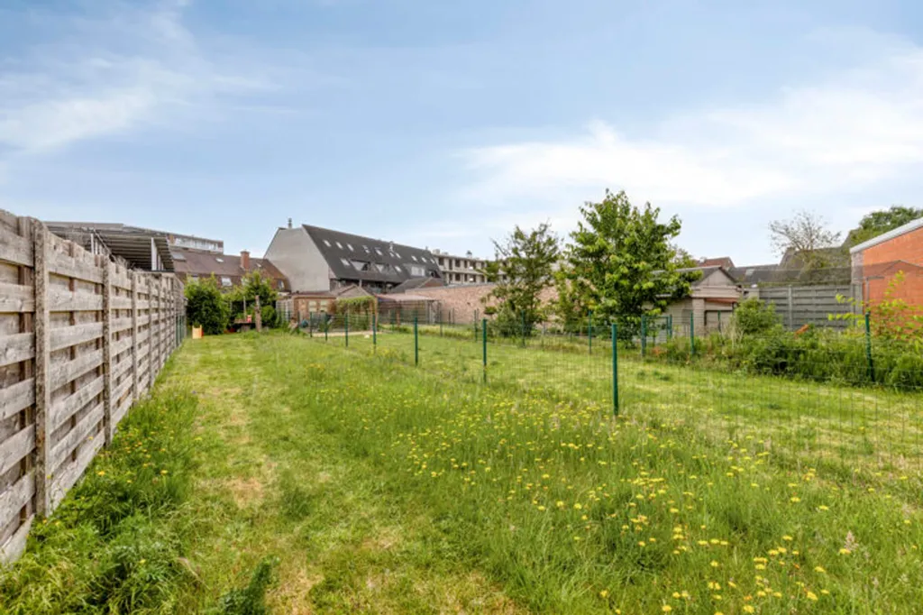 Aed - Renovated House with Garden in Aalter