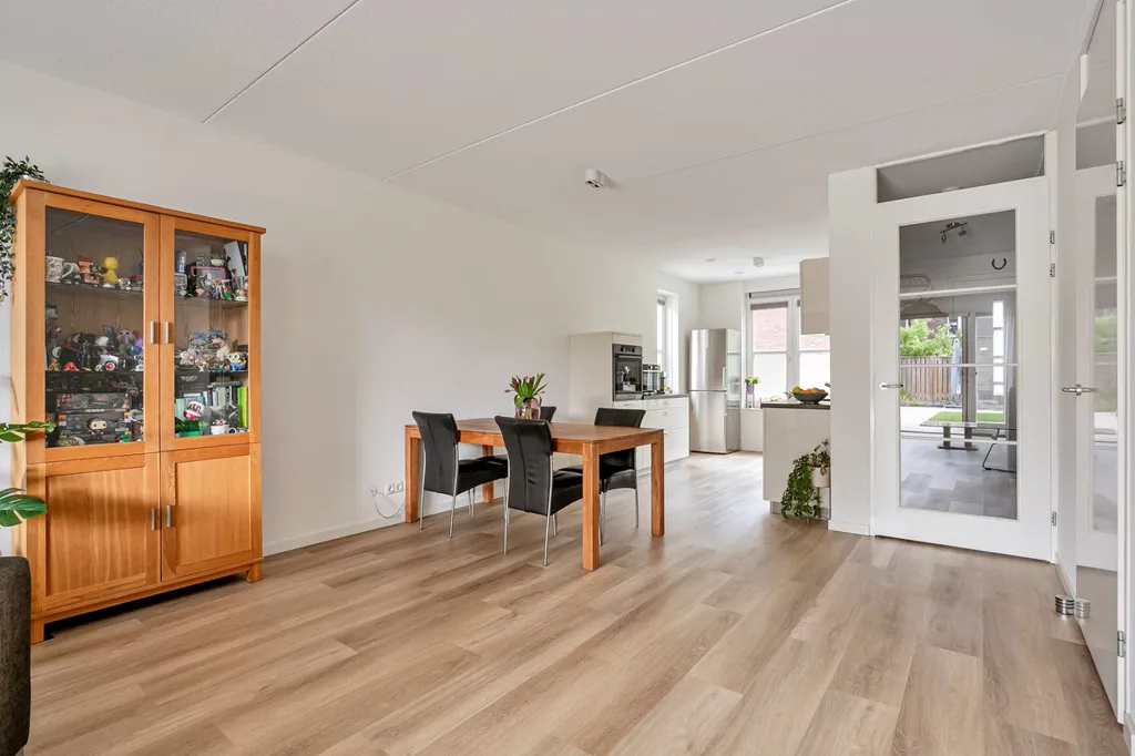 Salle à manger - Modern Two-Storey House with Garden in Babberich