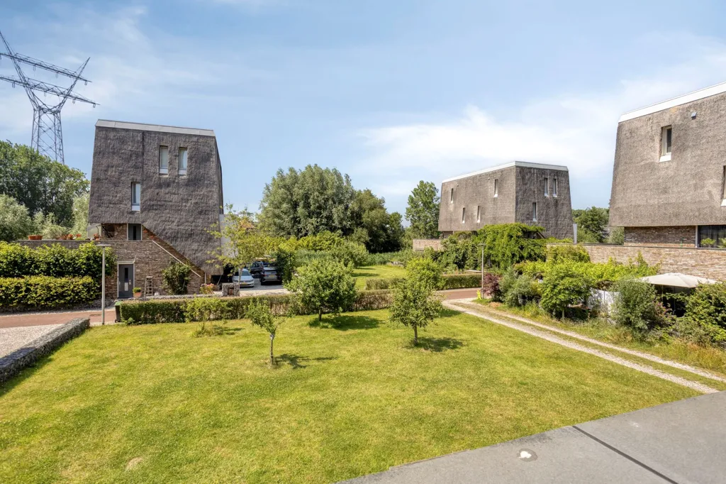 Jardin - Semi-Detached House with Panoramic Views in Leiderdorp