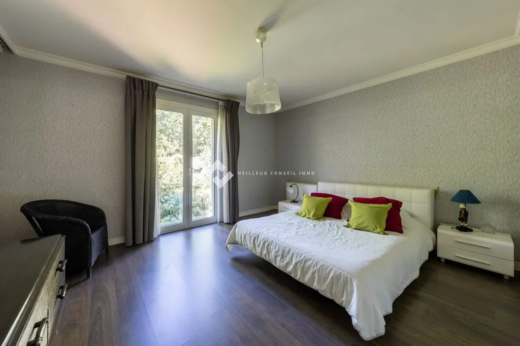 Camere da letto - Architectural House with Pool in Dammarie-les-Lys