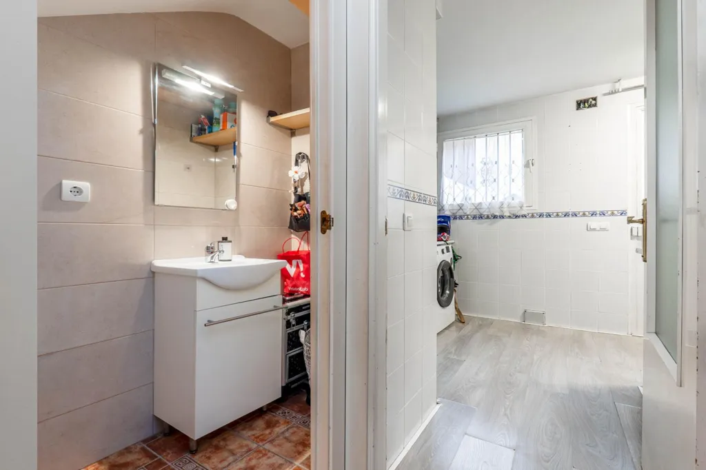 Vannitoad - Duplex with Garage in Alcalá la Real, Granada