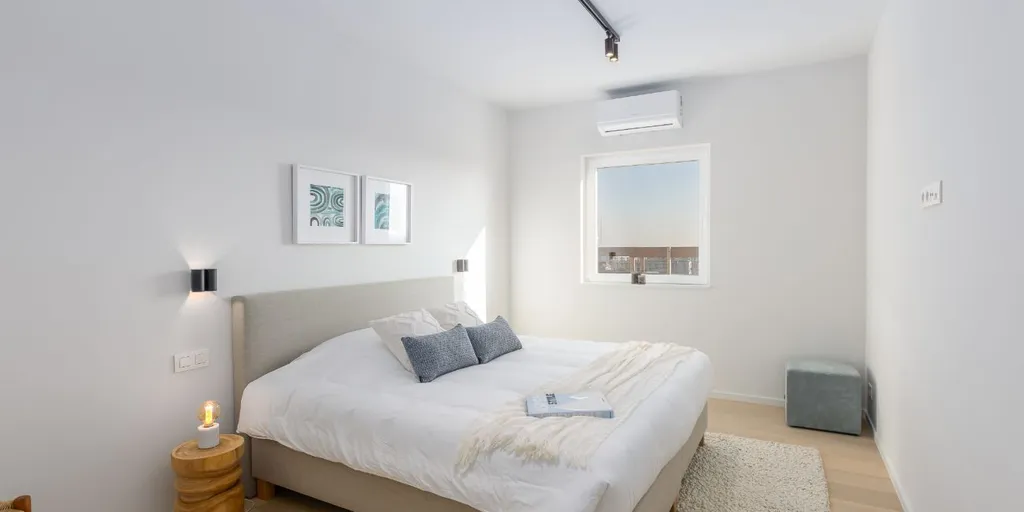 Chambres - Penthouse Rénové avec Terrasse à Ostende