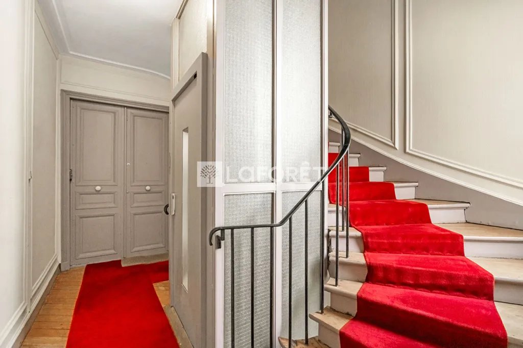 Pièces - Appartement 3 Pièces avec Ascenseur à Paris 17