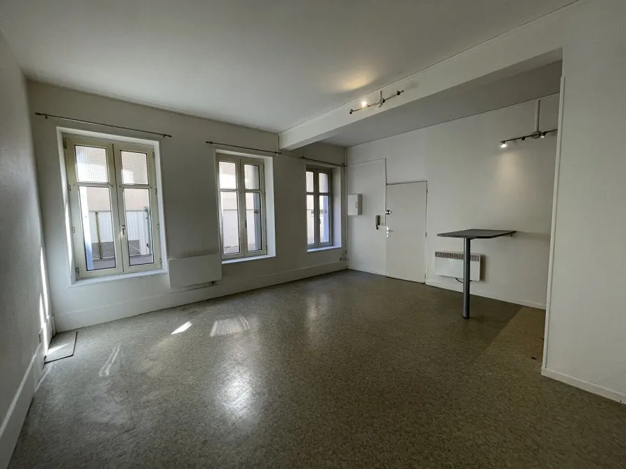Zimmer - 1-Bedroom Apartment with Central Location in Metz