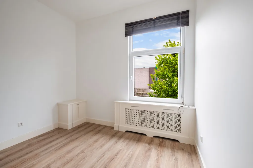 4-toaline korter asukohas Den Haag