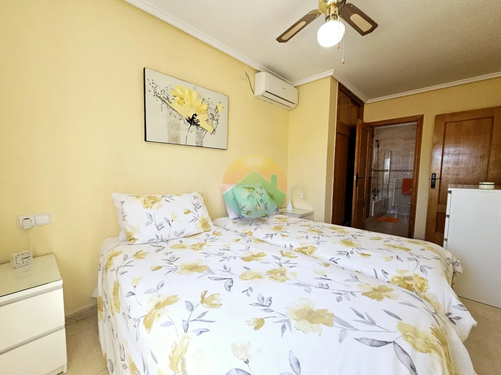 Magamistoad - Detached Villa with Pool in Camposol