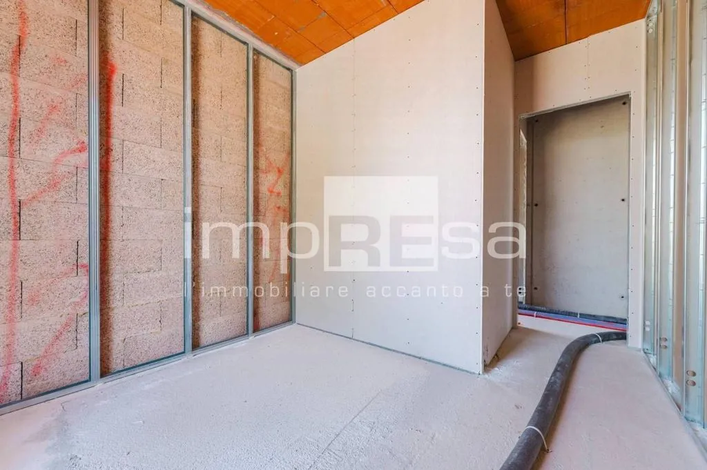 Toad - New Luxury Villa with Private Garden in Silea
