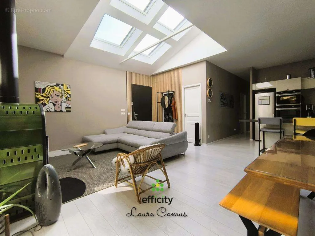 Elutuba - Contemporary House with Pool in Le Bernard