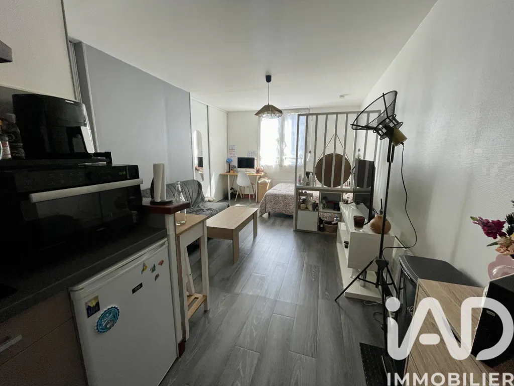 Cucina - Studio with Communal Amenities in Limoges Centre