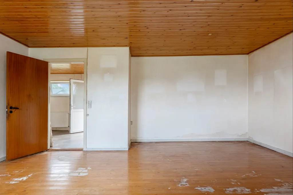 Rooms - 1962 Villa with Garden in Kongerslev