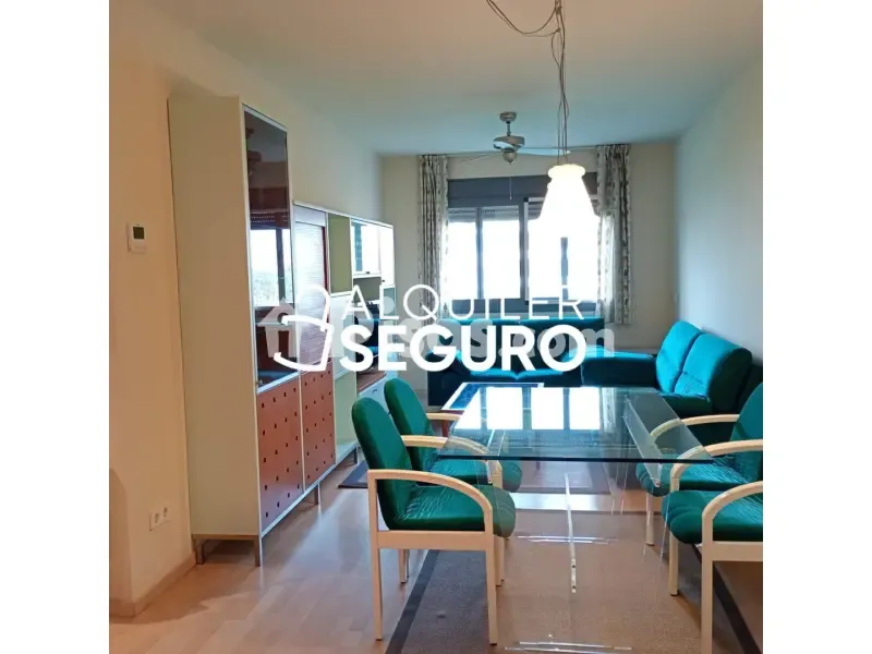 Seafront Flat with Pool in Carretera de Cádiz