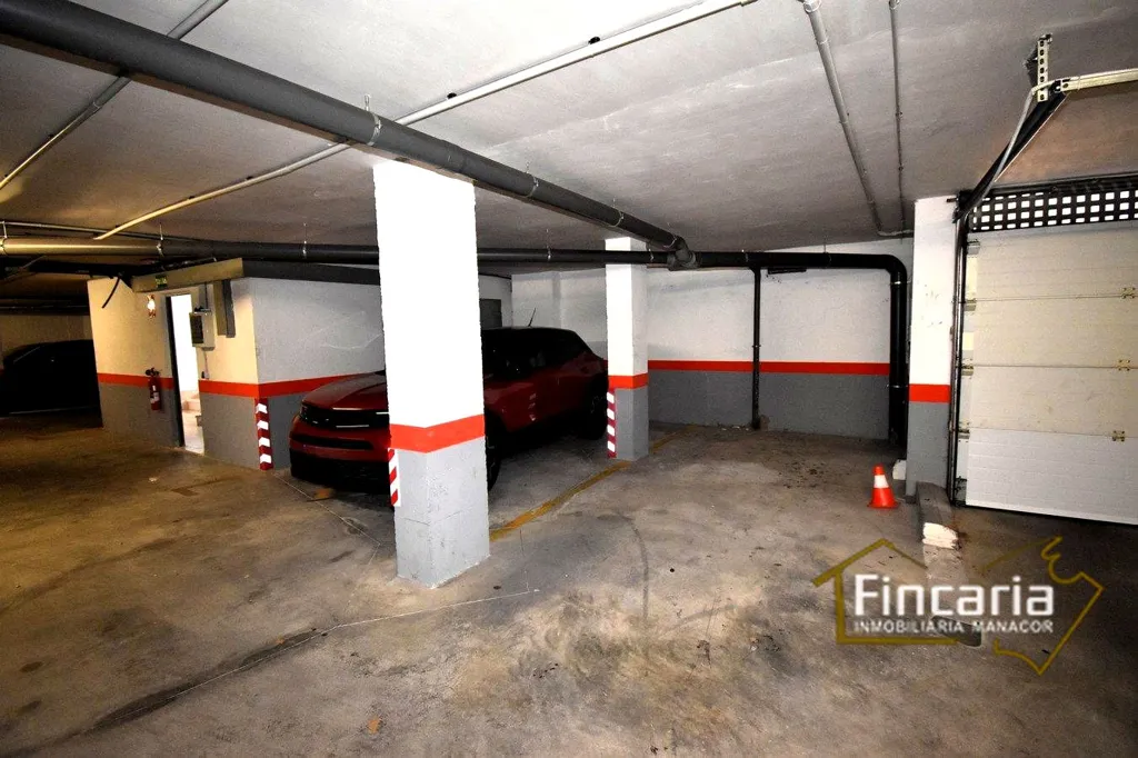 Garage - Penthouse with Bay View in Carrer Penyes
