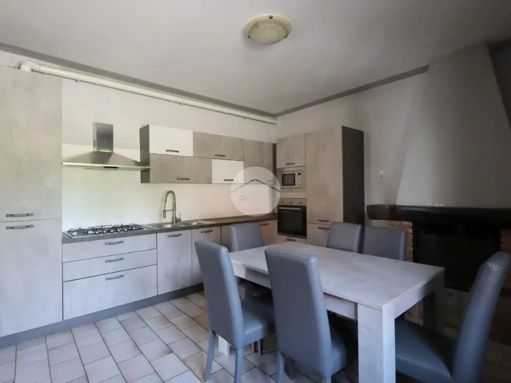 Söögituba - Spacious 3-Bedroom Flat in Castenedolo
