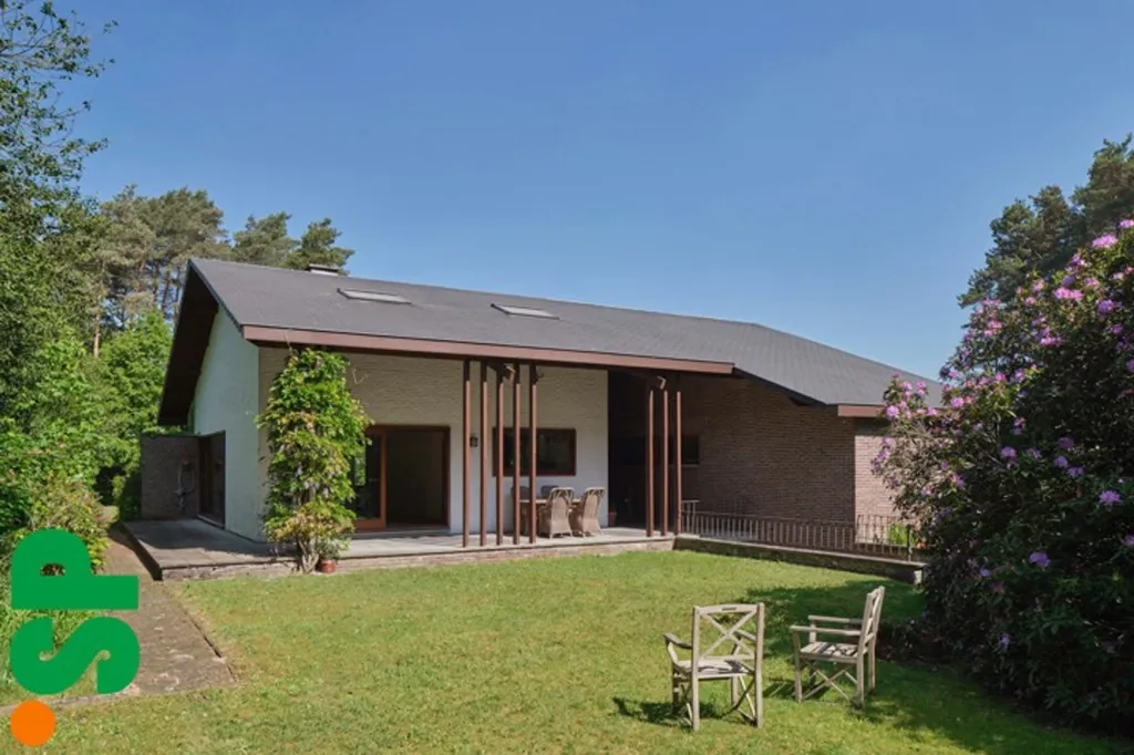 Extérieur - Villa Moderne avec Terrasse à Diepenbeek