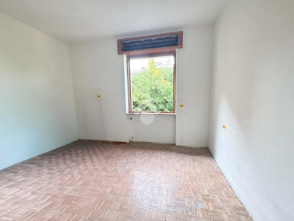 Toad - 4-Bedroom Apartment with Balconies in Piacenza