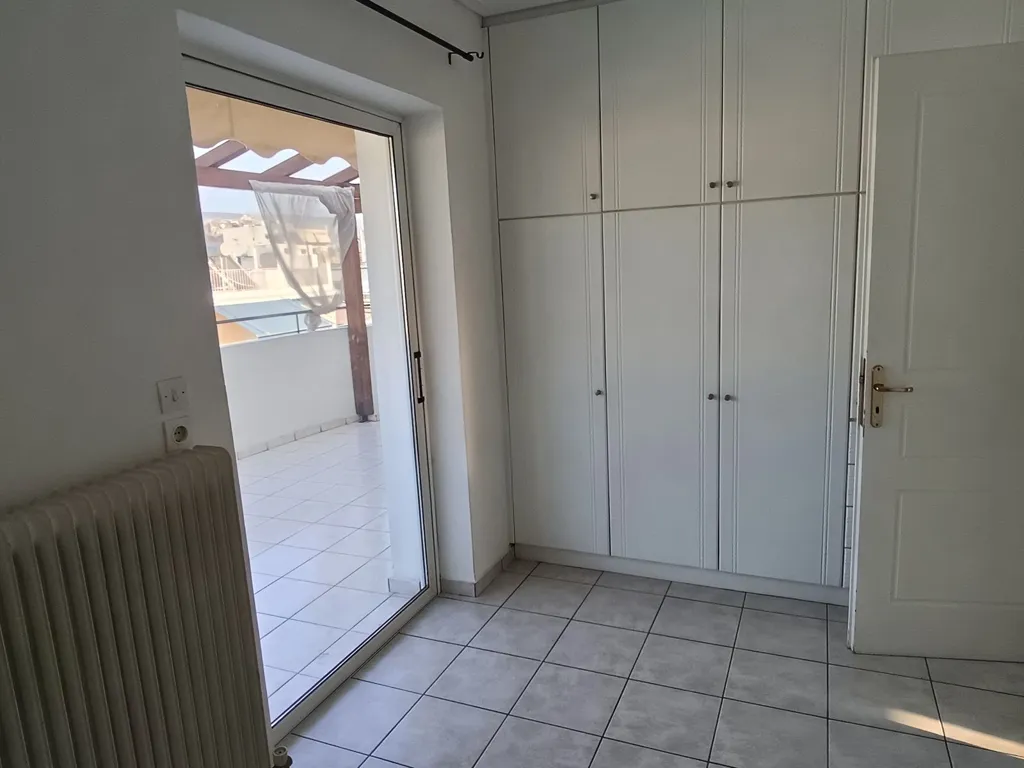Hallway - Apartment with Balcony View in Athens