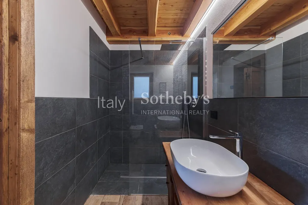 Salles de bain - New Chalet with Dolomites View in Brenta