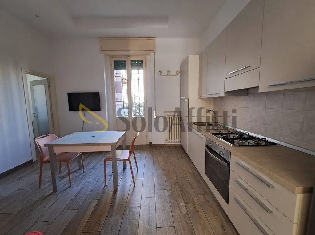 Cuisine - Furnished Flat with Balconies in Florence